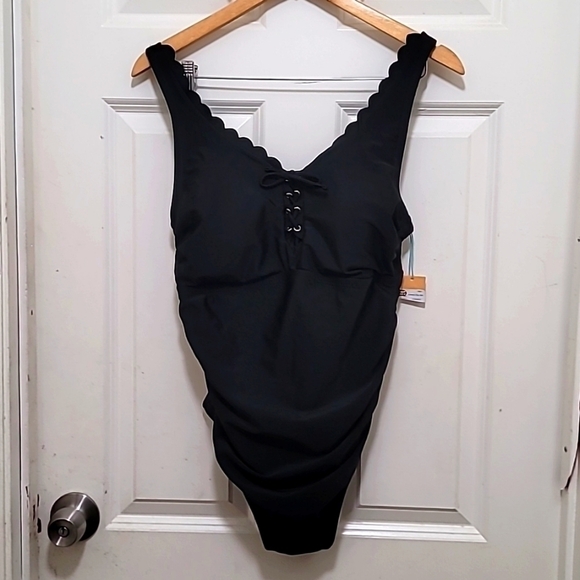 KANO SOL PLUS SIZE WOMEN'S ONE PIECE SWINSUIT IN BLACK SIZE 16W - Picture 1 of 6